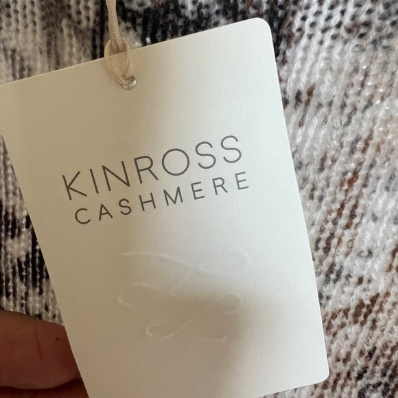 Kinross Cashmere Snake Print Sweater Quiet Luxury Mock Neck NWT Old Money - Picture 7 of 7